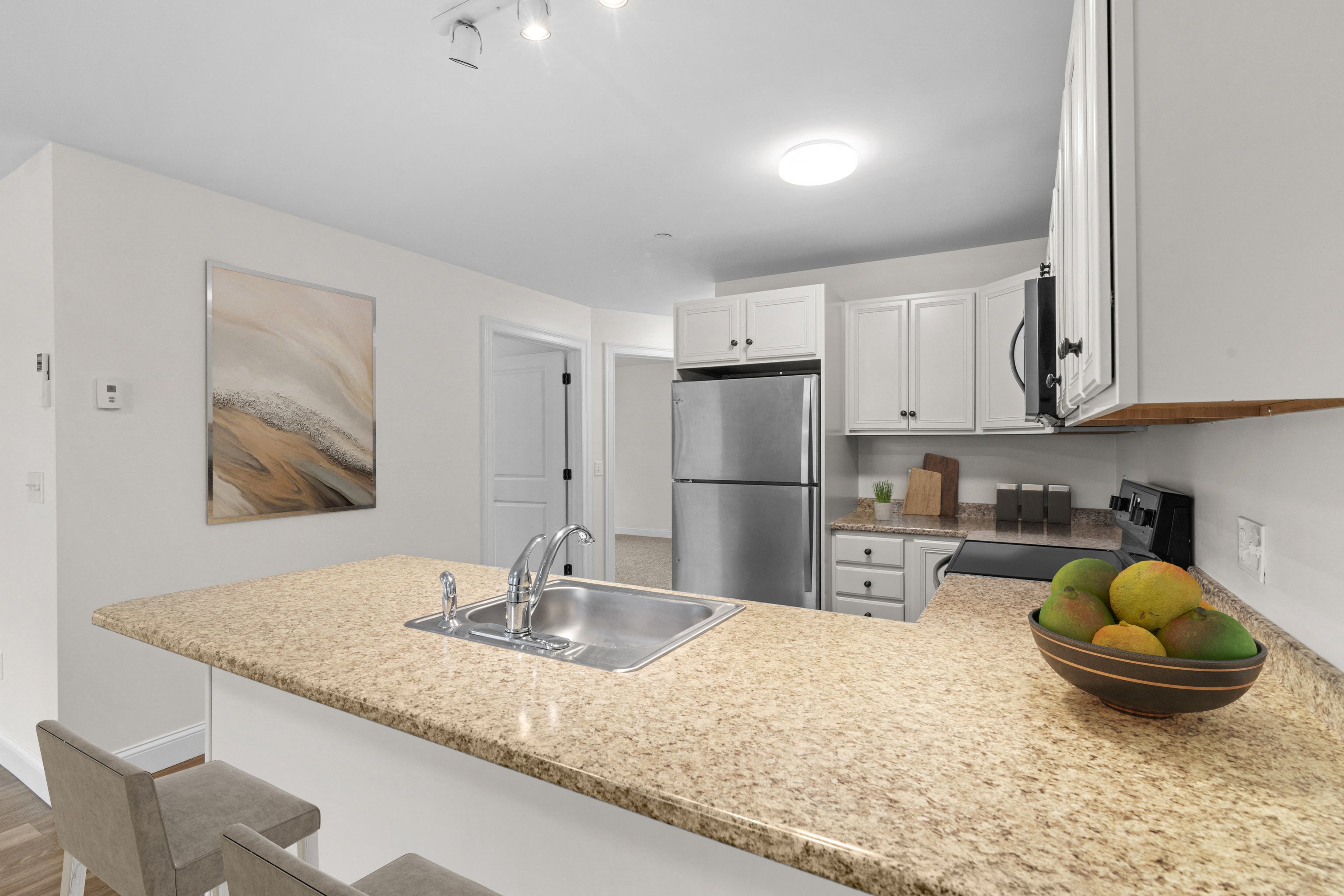 http://cdn.rentcafe.com/dmslivecafe/2/131688/Island View-26(2).jpg